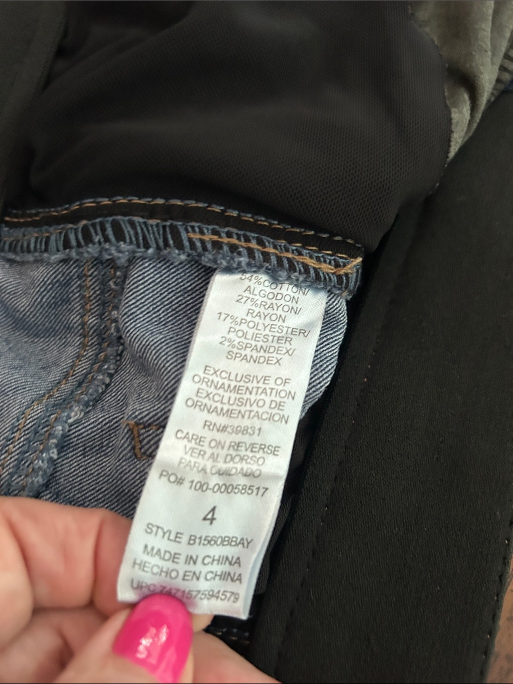 Democracy AbSol Straight Leg Jeans in Mid Blue Wash Size 4 EUC - Picture 8 of 8